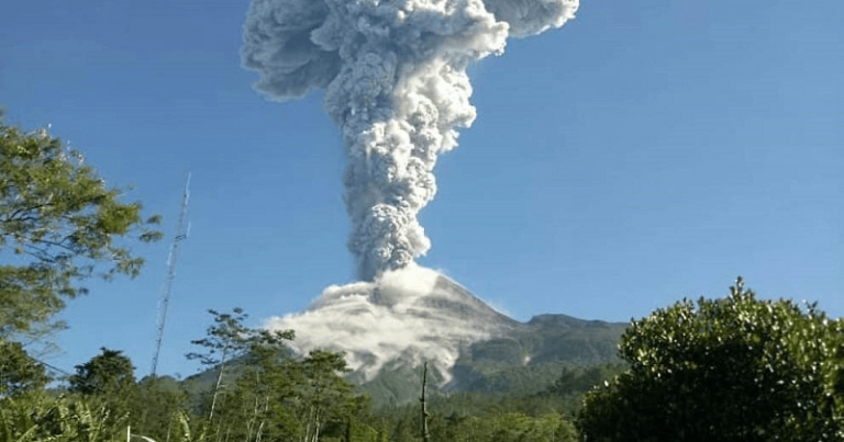 Indonesia's most active volcano, Mount Merapi erupts