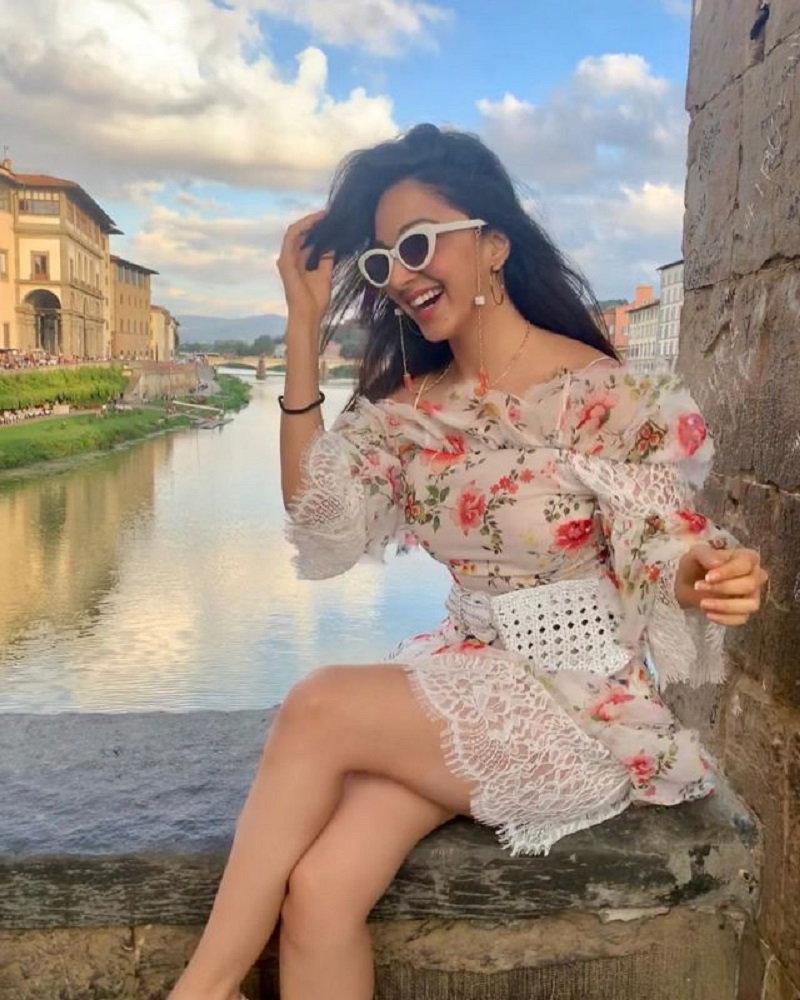 Kiara Advani shares her vacation pictures : See pics | Latest News