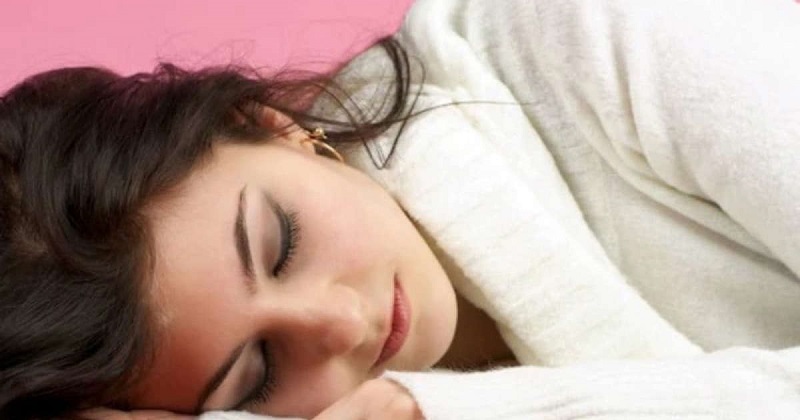 Why You Should Avoid Sleeping In Woollen Clothes At All Costs NEWS 